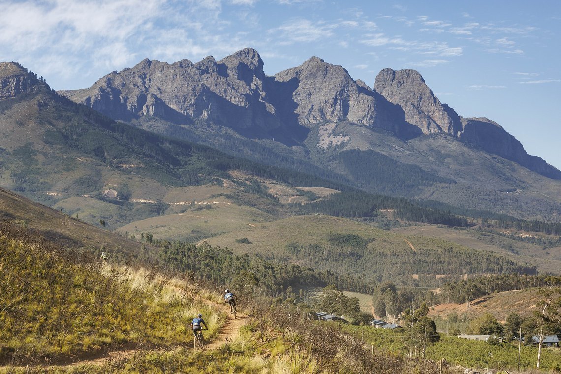 Einmal mehr gibt's zum Abschluss einige Impressionen des Tages rund um das Spektakel Cape Epic!