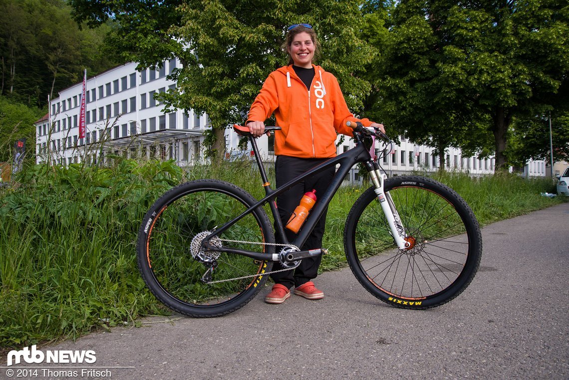Elisabeth Brandau mit ihrem Radon.