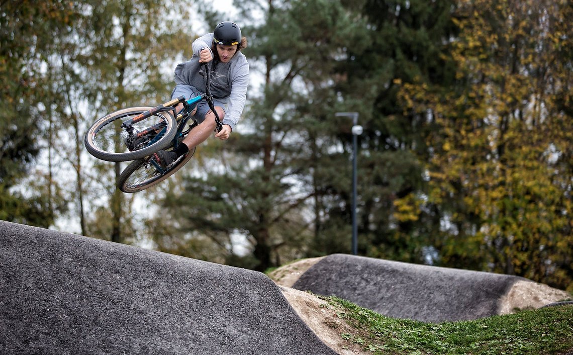 Velosolutions Wals-Siezenheim: Der größte Pumptrack ...