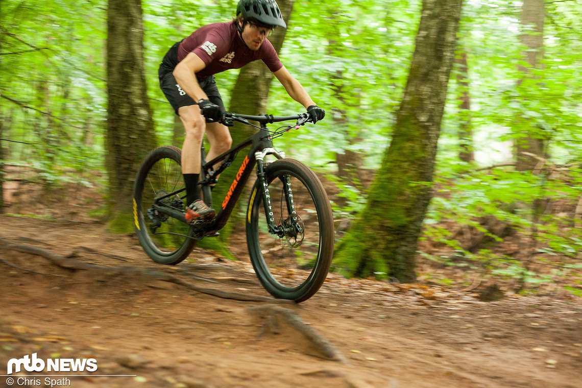 Manitous R7 Pro kann im klassischen Trail- bzw. Down-Country-Einsatz besonders überzeugen