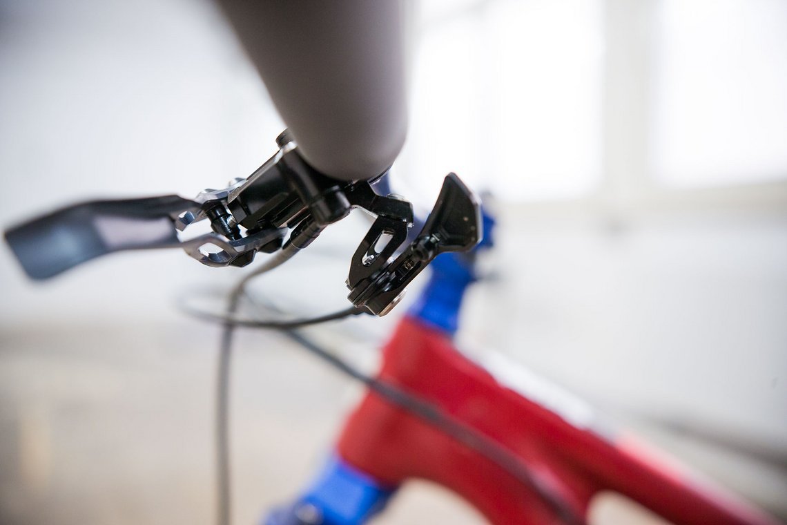 Vecnum trigLOC Hebel zur Ansteuerung der Bikeyoke Revive Sattelstütze