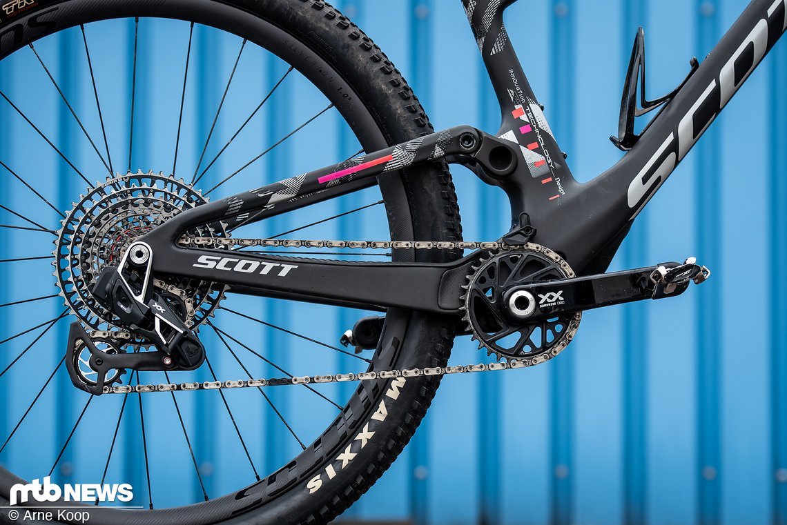 Für stolze 11.999 Euro, wechselt das Spark RC in der Weltcup-Edition wie sie auch Nino Schurter und Co. einsetzen, den Besitzer.