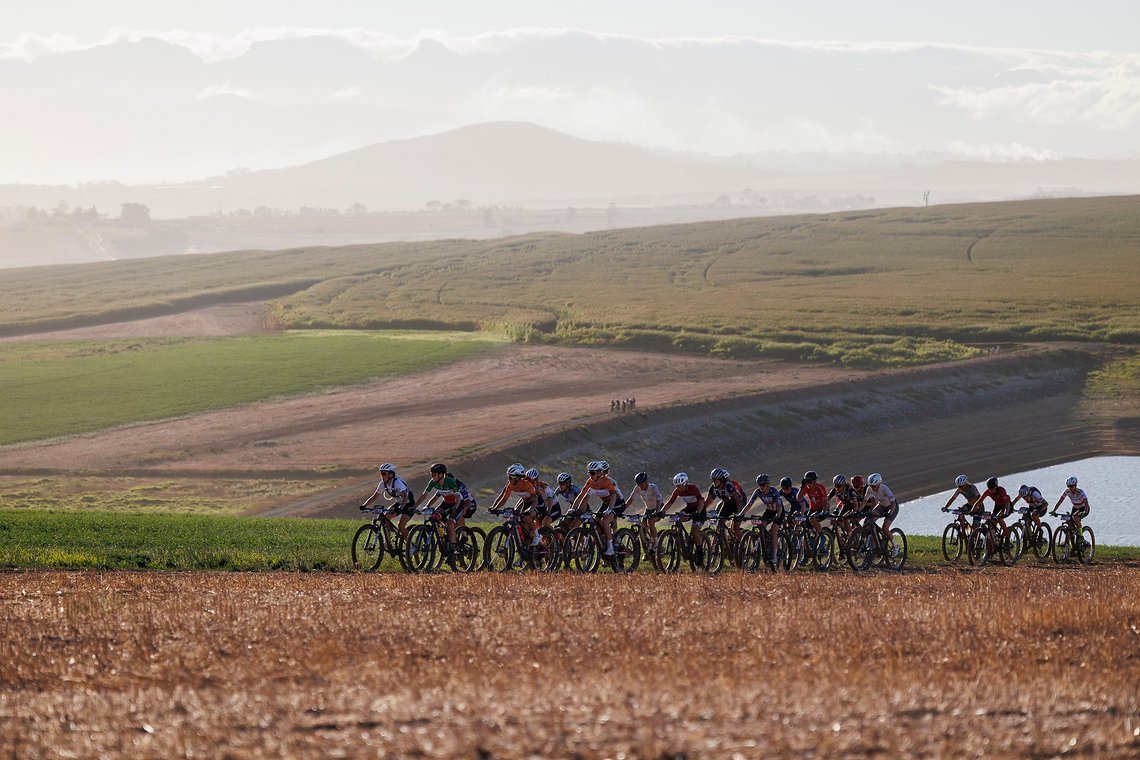 Riders during Stage 1 of the 2025 Absa Cape Epic Mountain Bike stage race held at Meerendal Wine Estate, Cape Town, South Africa on the 17th March 2025. Photo by Sam Clark/Cape Epic
PLEASE ENSURE THE APPROPRIATE CREDIT IS GIVEN TO THE PHOTOGRAPHER AN