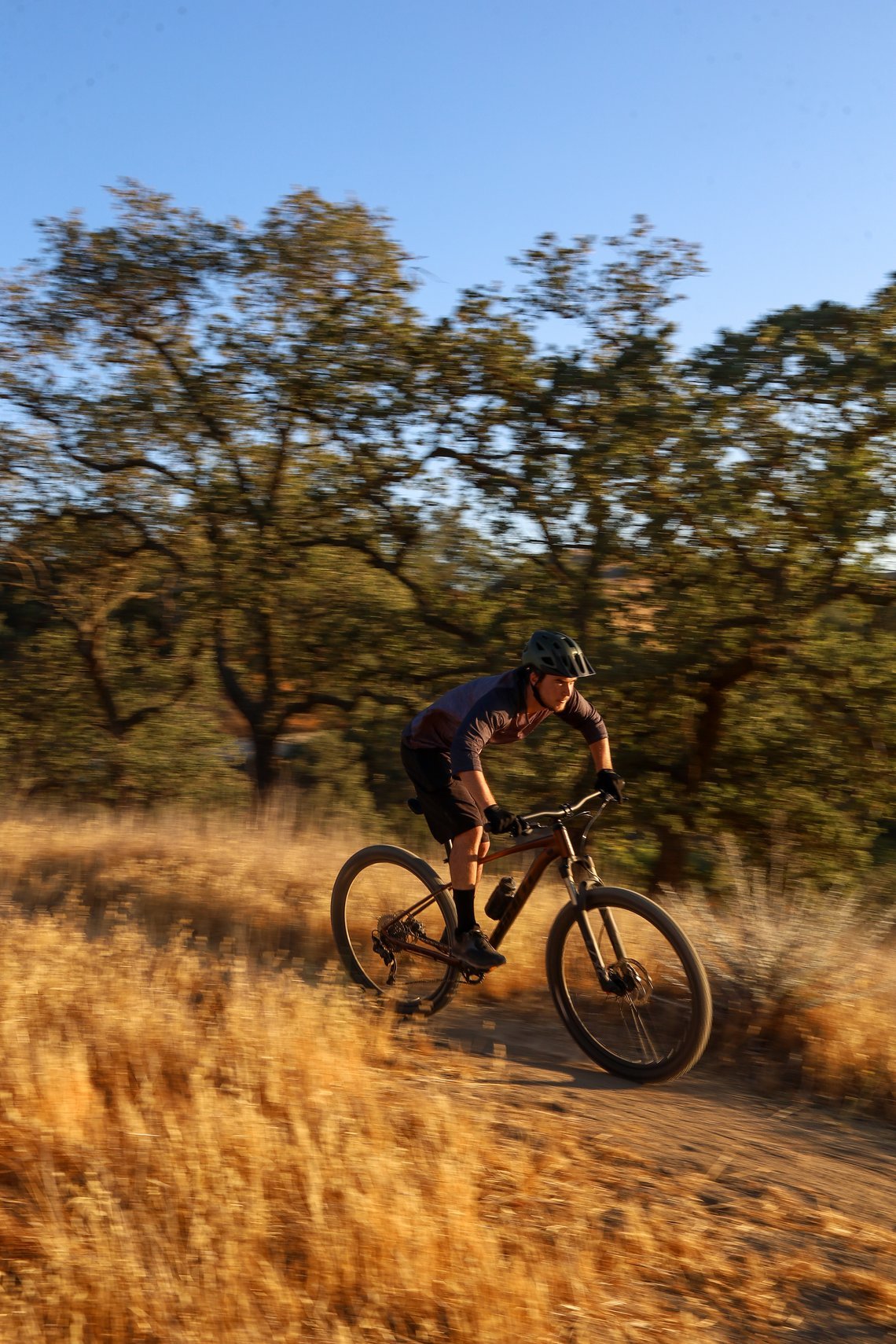 GIANT HELMET MTB SR-52