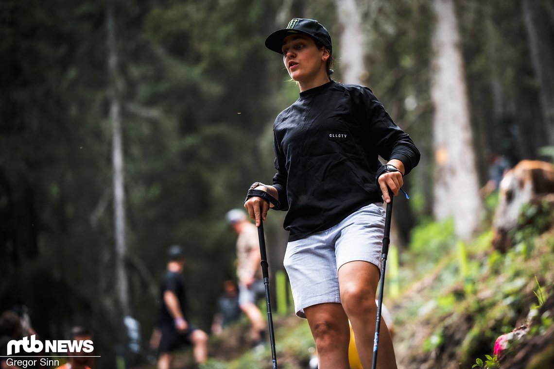 Marine Cabirou konnte in Val di Sole den ersten Sieg für den neuen Arbeitgeber Canyon feiern