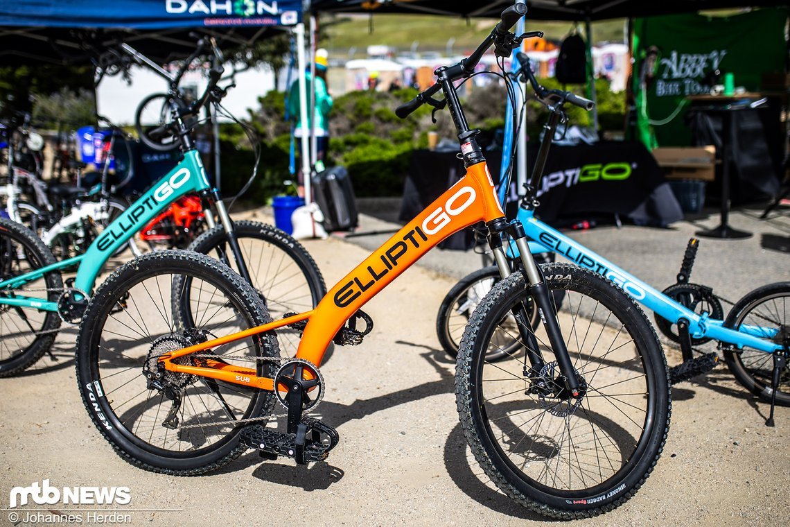 Stand Up Paddling war gestern – der neueste Hit ist Stand Up Biken, kurz SUB. Das ElliptiGo SUB kurvte zu oft auf dem Festivalgelände herum, um nicht darauf aufmerksam zu werden