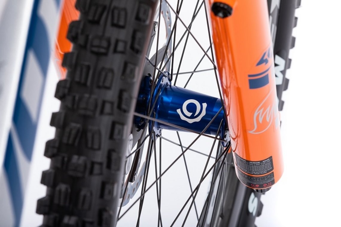 Pivot-Phoenix-BK-38