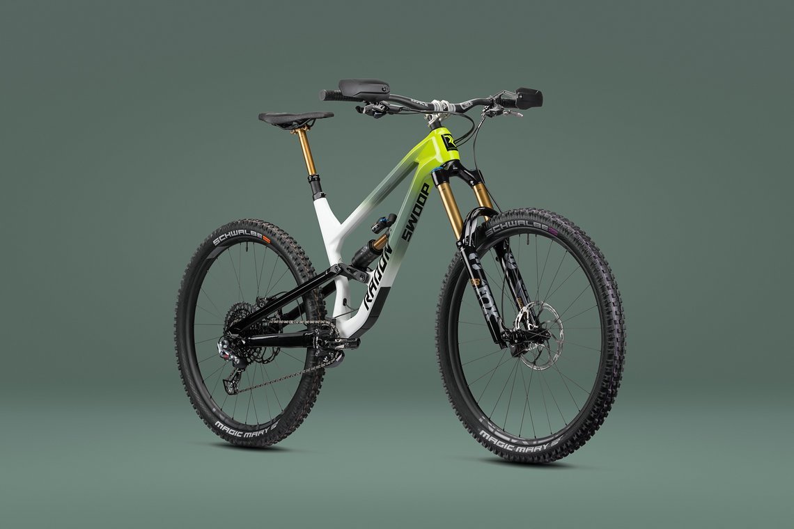 Das Arbeitsgerät der beiden schnellen Racer – das Radon Swoop in Teamlackierung.