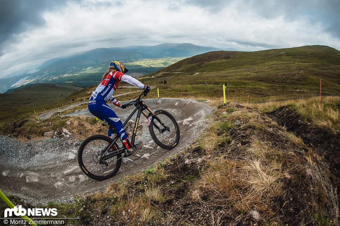Mit den Schulterproblemen von Rachel Atherton ist der Favoritenkreis bei den Frauen deutlich kleiner geworden.
