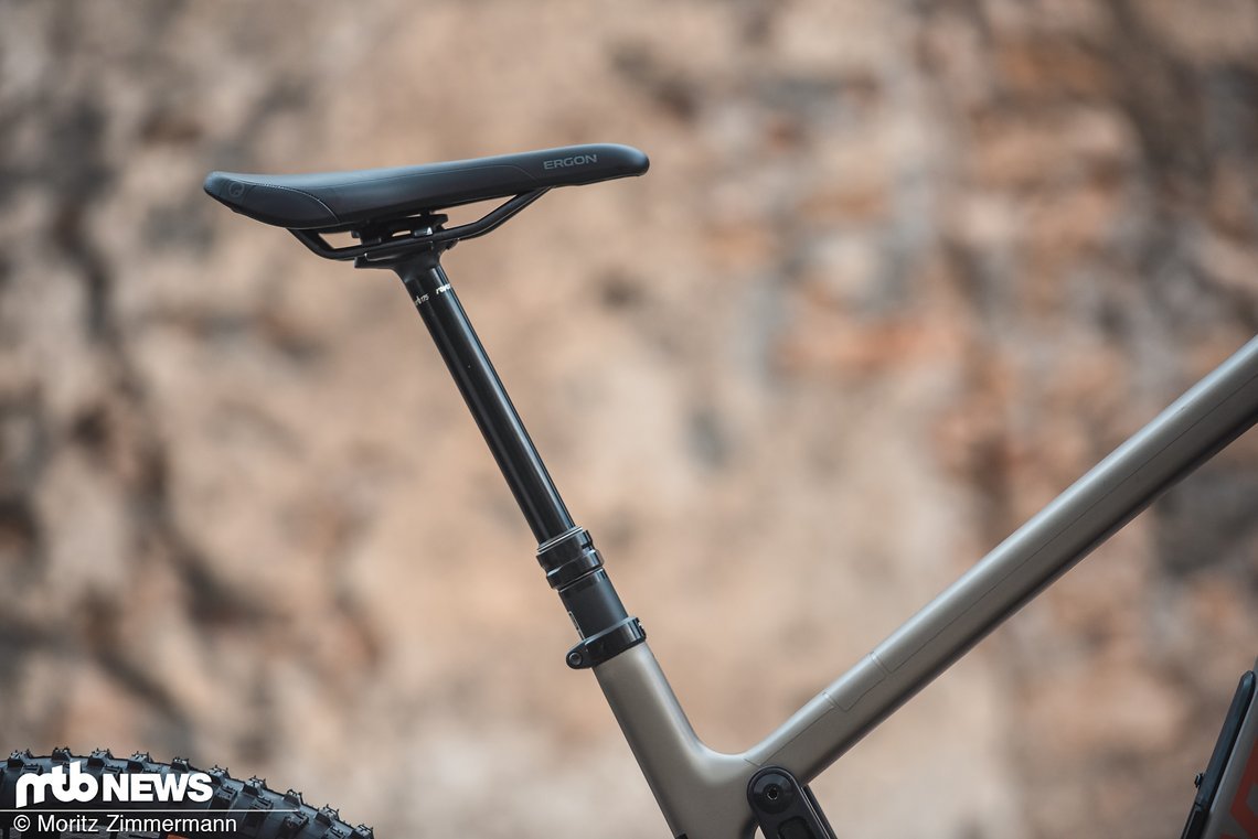 Bewährte Kombination: RockShox Reverb-Sattelstütze und Ergon Enduro-Sattel.