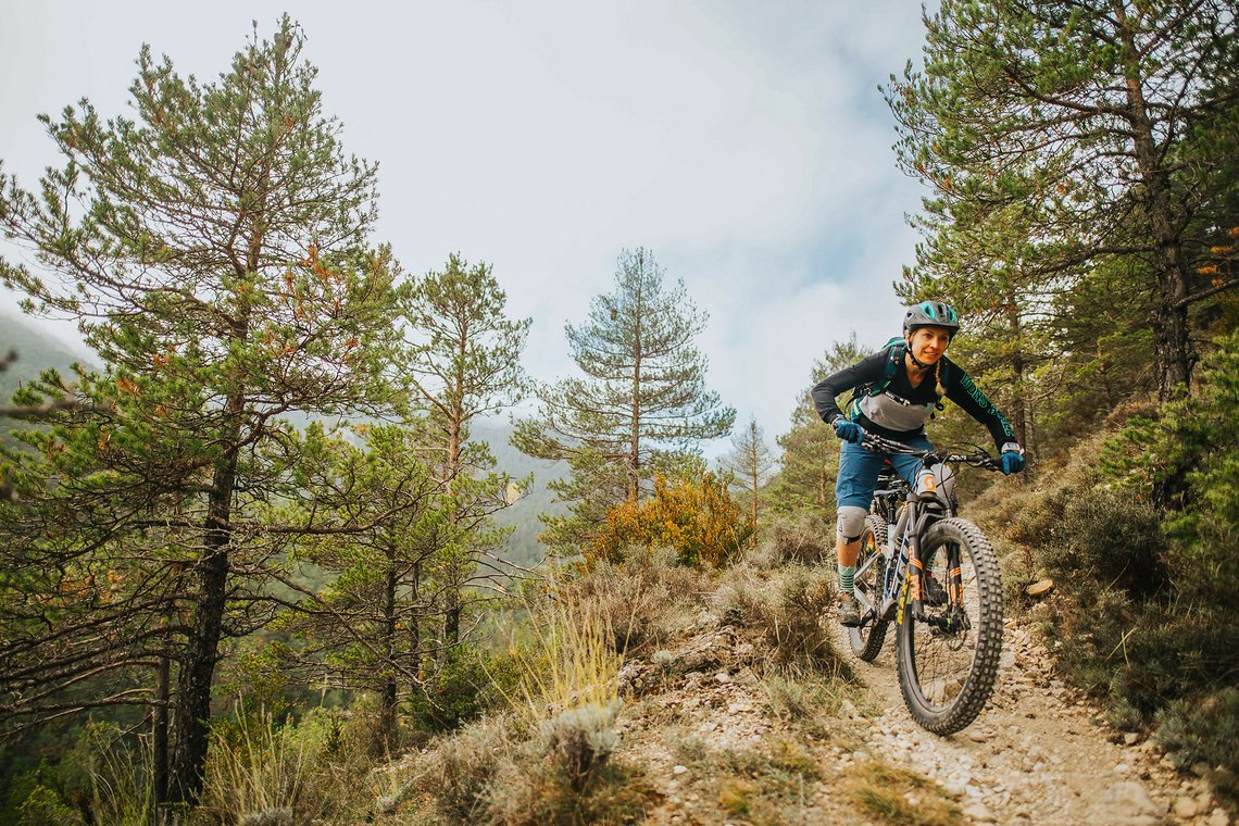 pyrenees-orientales-altitude-adventures-mtb-outsideisfree-tina-trail