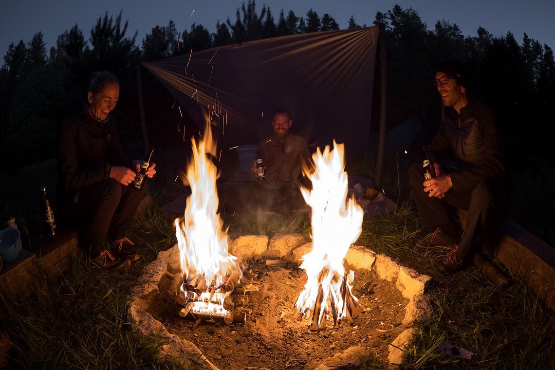 Wir haben Feuer gemacht!