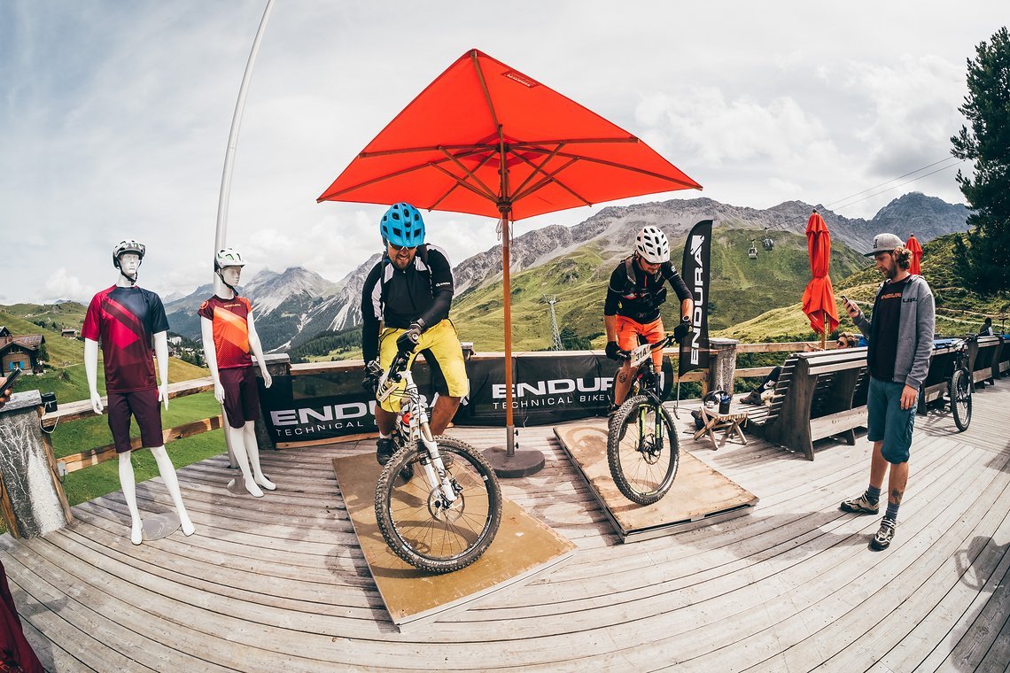Track Stand um die Wette und auf Zeit