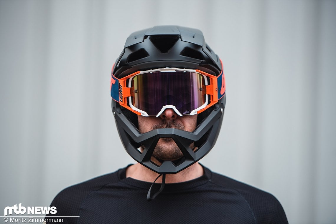 Der Alpina Roca Fullface Helm