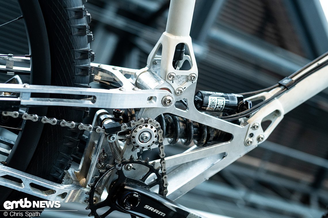 Der Highpivot-Hinterbau des Enduros ist besonders spannend.