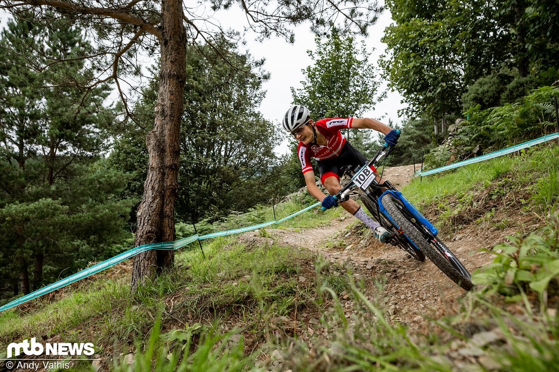 Dahinter schob sich der österreichische U23-Fahrer Mario Bair auf den zweiten Rang.