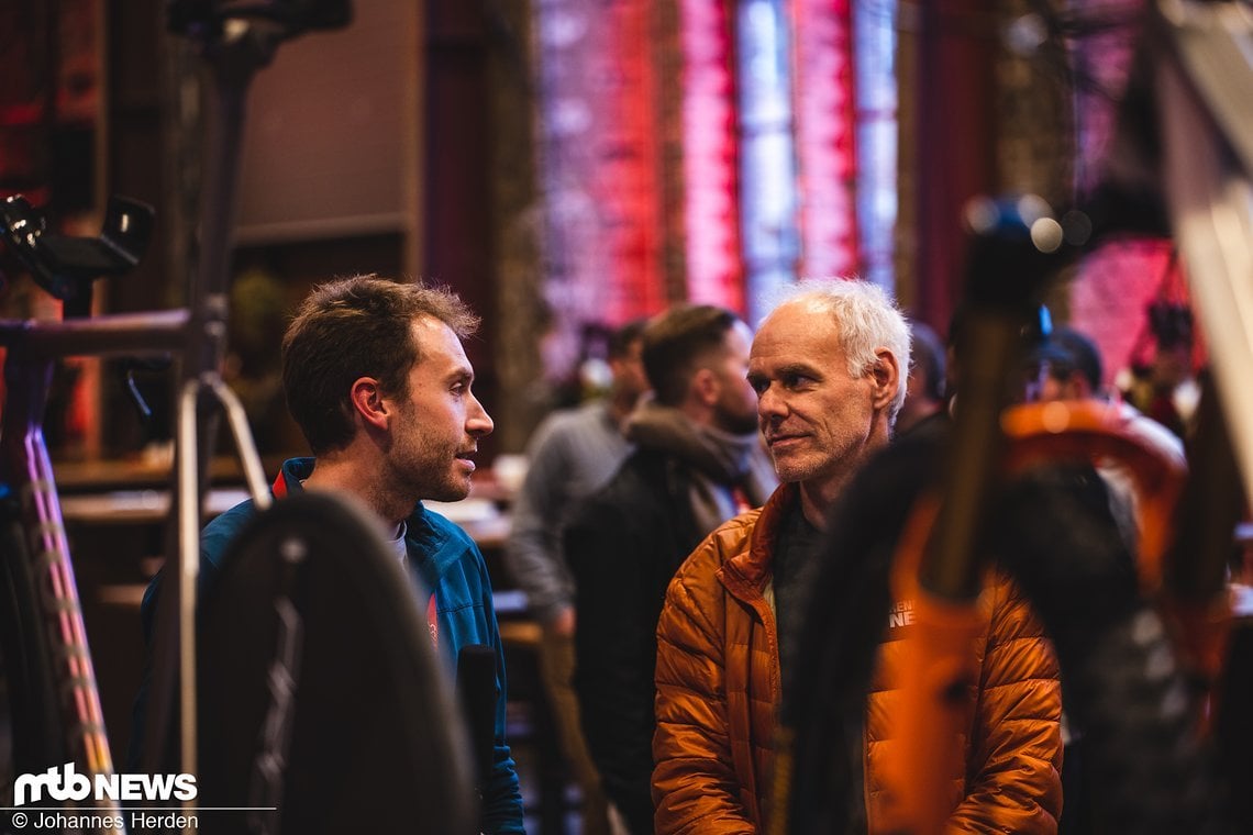 Jan im Gespräch mit Tom Sturdy.