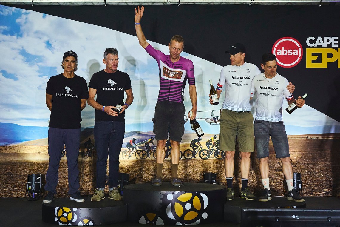 during Stage 1 of the 2025 Absa Cape Epic Mountain Bike stage race held at Meerendal Wine Estate, Cape Town, South Africa on the 17th March 2025. Photo by Michael Chiaretta/Cape Epic
PLEASE ENSURE THE APPROPRIATE CREDIT IS GIVEN TO THE PHOTOGRAPHER A