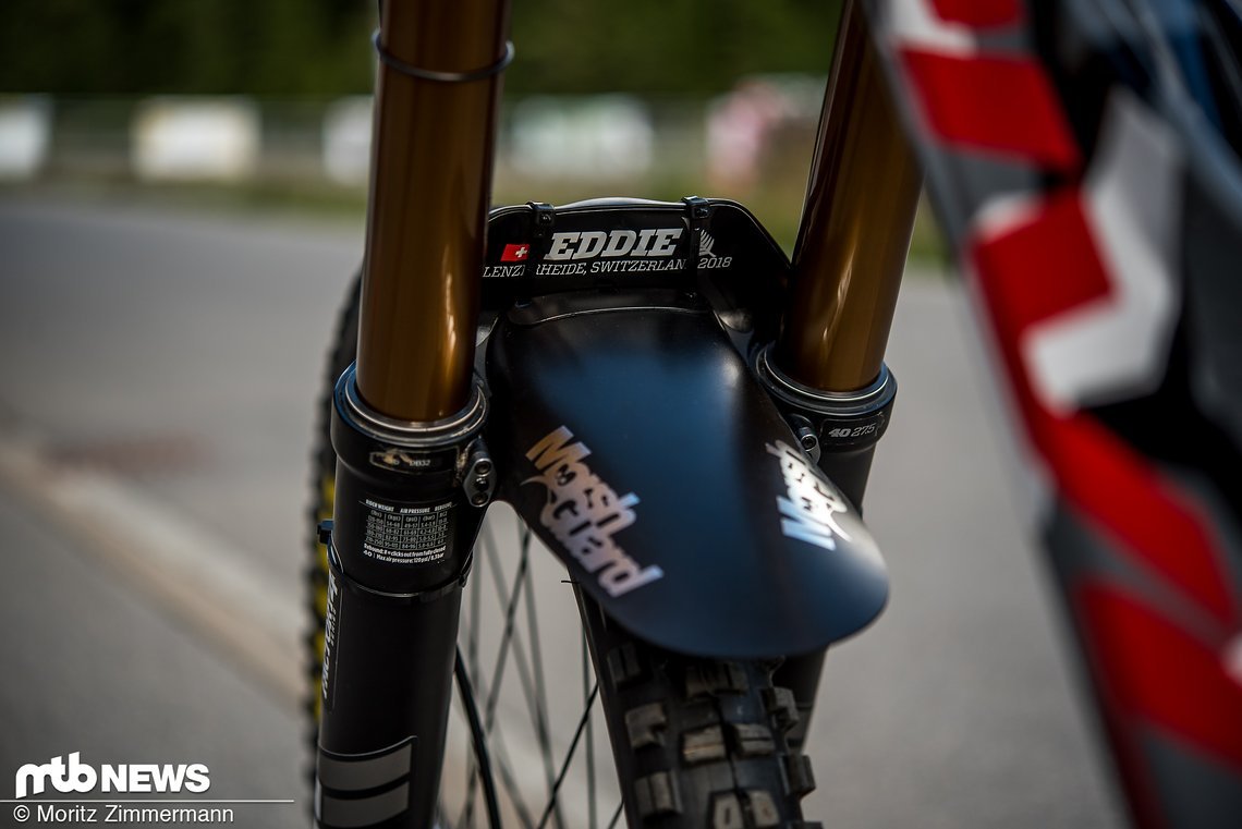 worlds-bikes-pivot-eddie-masters-8405