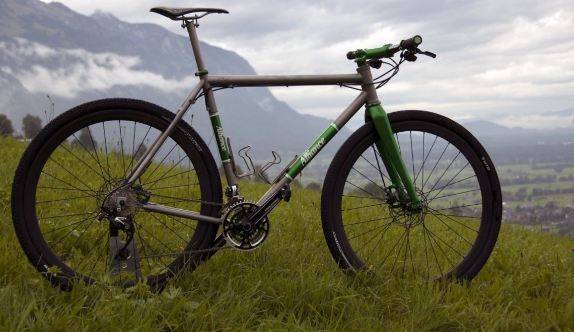 Das Alliance Custom Titanium von Don Trailo