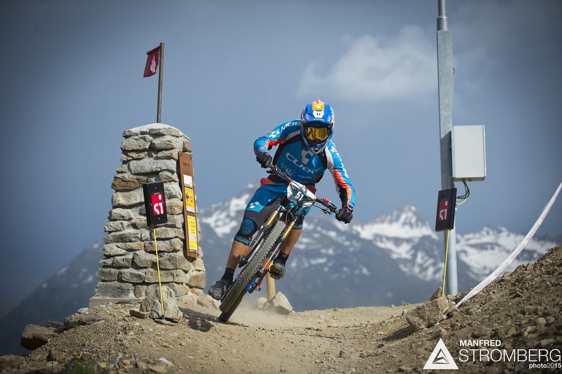 Nico Lau gewinnt den heutigen Prolog auf der Teäre Line überlegen.