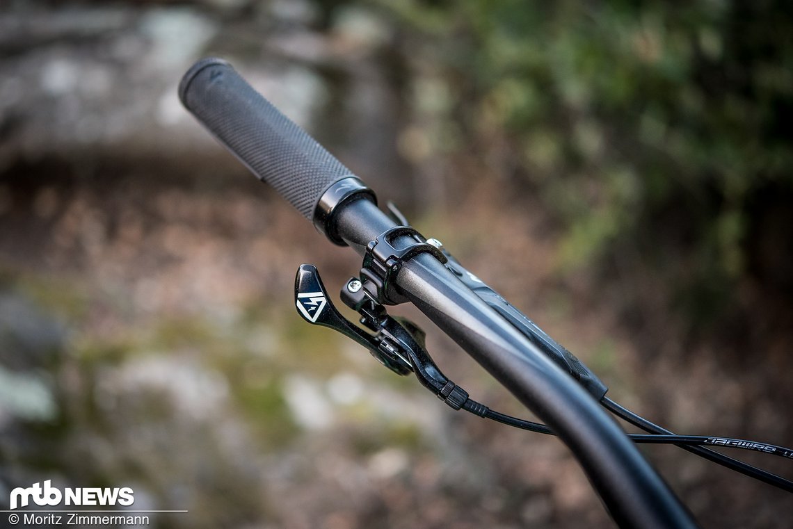 Specialized setzt auch an den Topmodellen gerne auf hauseigene Anbauteile, die qualitativ jedoch meistens auf einem sehr hohen Niveau liegen