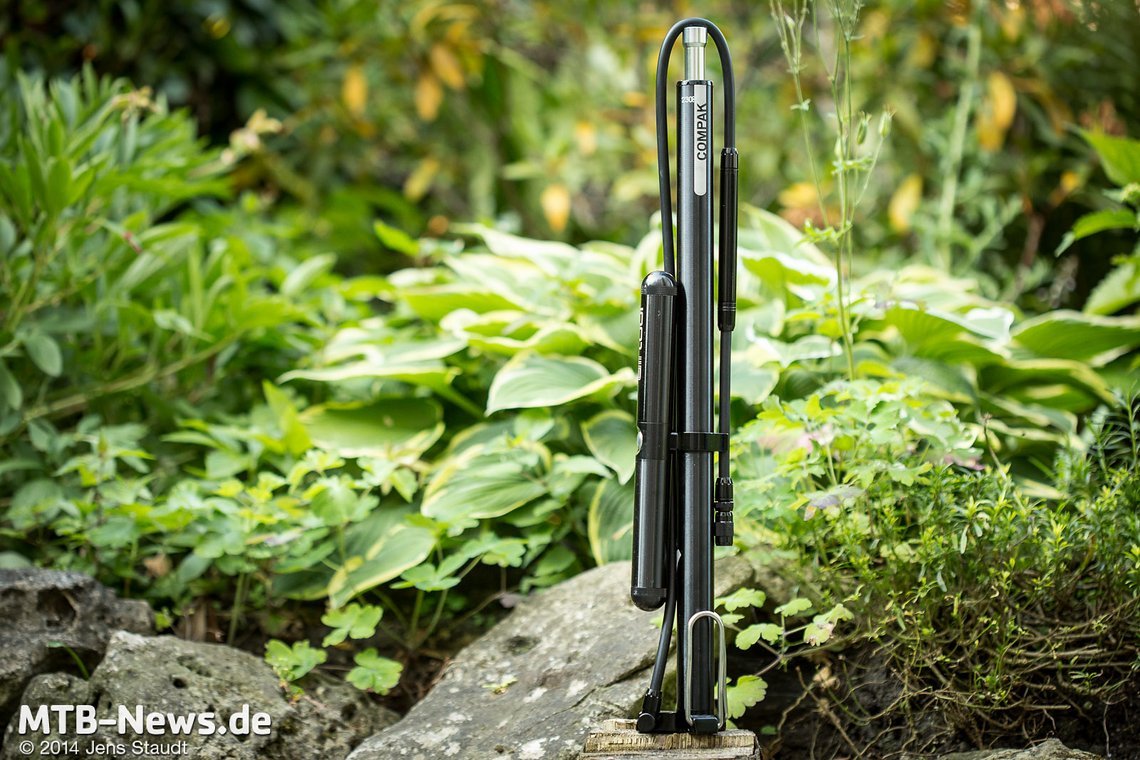 Ab in die Verpackung - das Specialized ComPak hat sich schlank gemacht