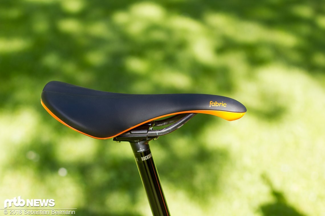 Leichter, aber dennoch bequemer Sattel mit Carbon-Rails von fabric