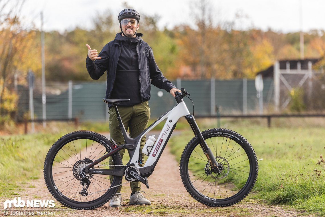 Tobias von Scott Tobias von Scott