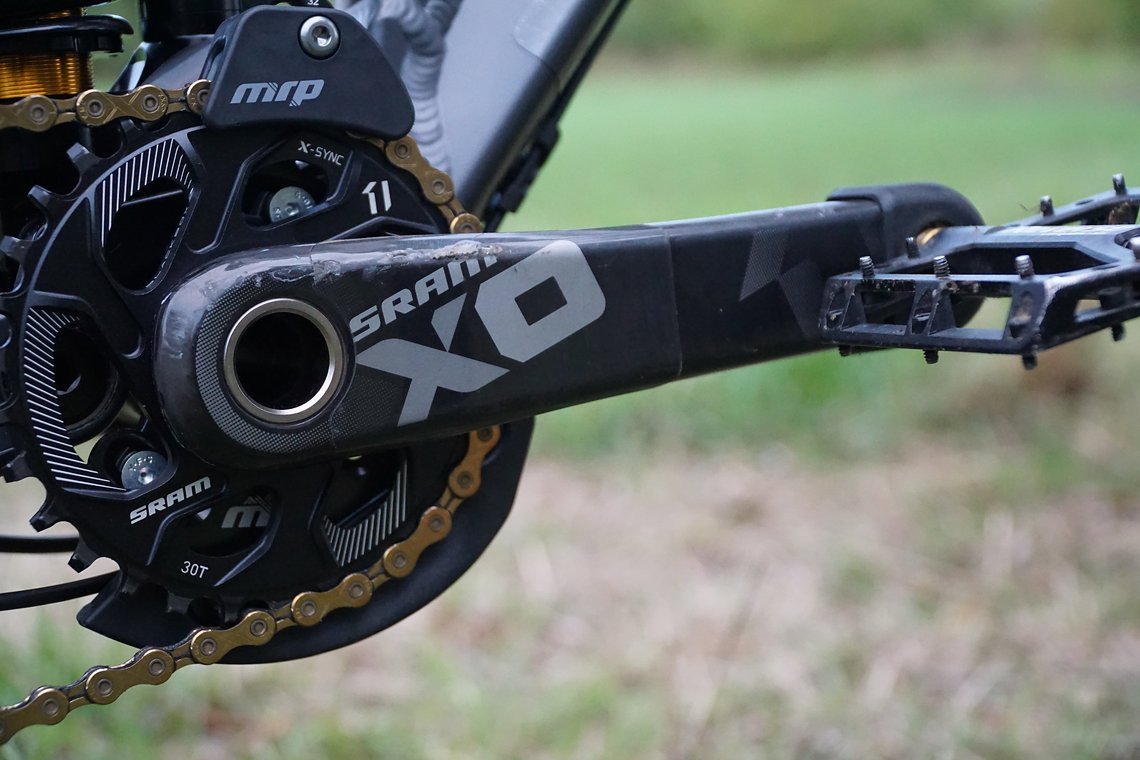 Die leichte Sram X01-Kurbel spart Gewicht