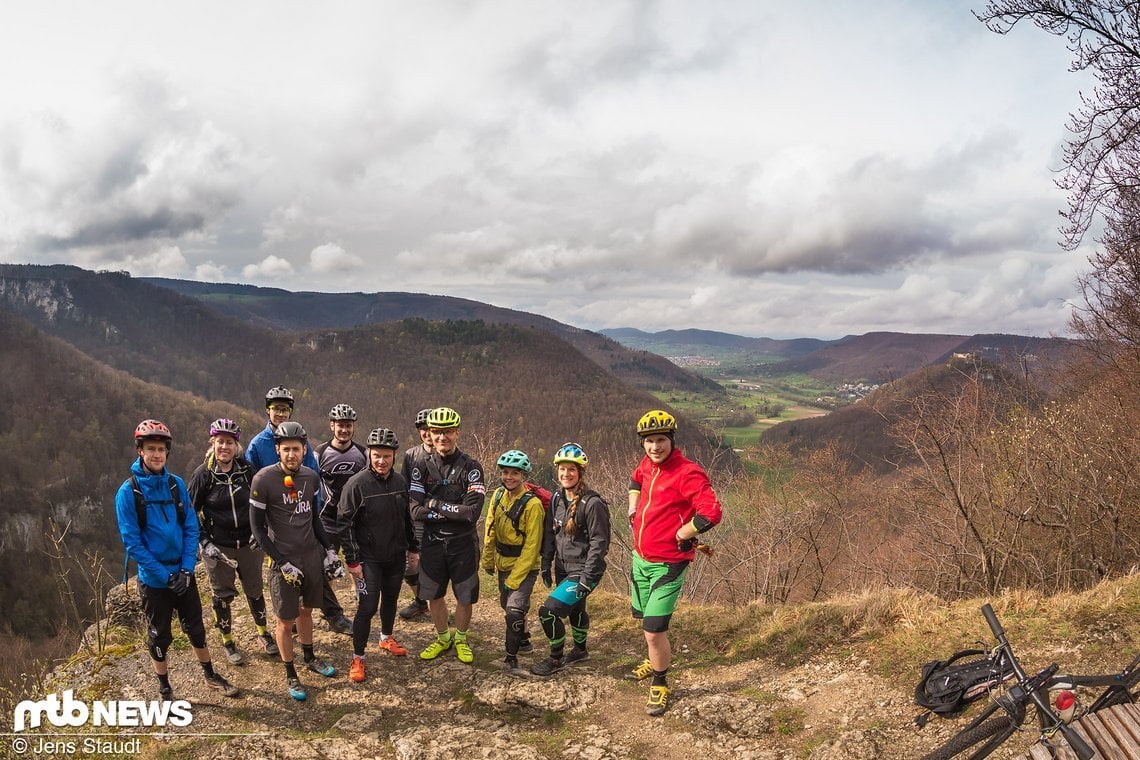 Die Truppe am Einstieg des "Leibhaftigen" – ein Klassiker bei den Magura-Mitarbeitern