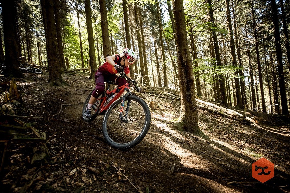 Mit einem Enduro-Bericht von der TrailTrophy in St. Andreasberg 2018 ging es los