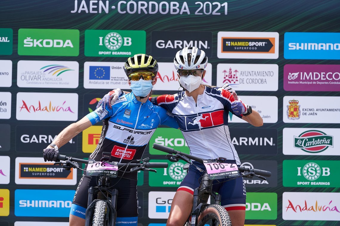 Bettina Janas (rechts) ging gemeinsam mit der Französin Estelle Morel ins Rennen
