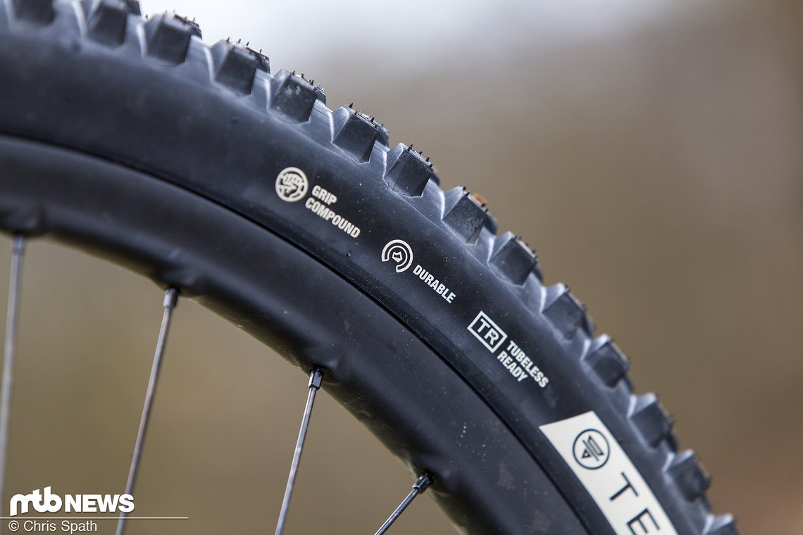 Durable-Karkasse, Tubeless-Ready Aufbau und Grip-Compound