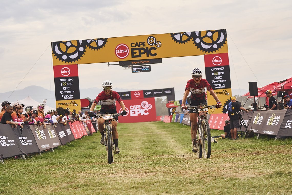 TitanRacing SE Honeycomb during Stage 4 of the 2025 Absa Cape Epic Mountain Bike stage race held at Fairview, Paarl, Cape Town, South Africa on the 20th March 2025. Photo by Michael Chiaretta/Cape Epic
PLEASE ENSURE THE APPROPRIATE CREDIT IS GIVEN TO