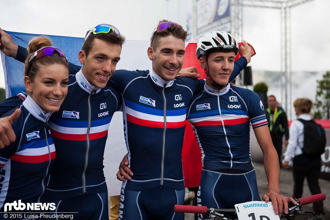 Das Sieger-Quartett: Pauline Ferrand-Prevot, Jordan Sarrou, Victor Koretzky und Antoine Philipp (von links).