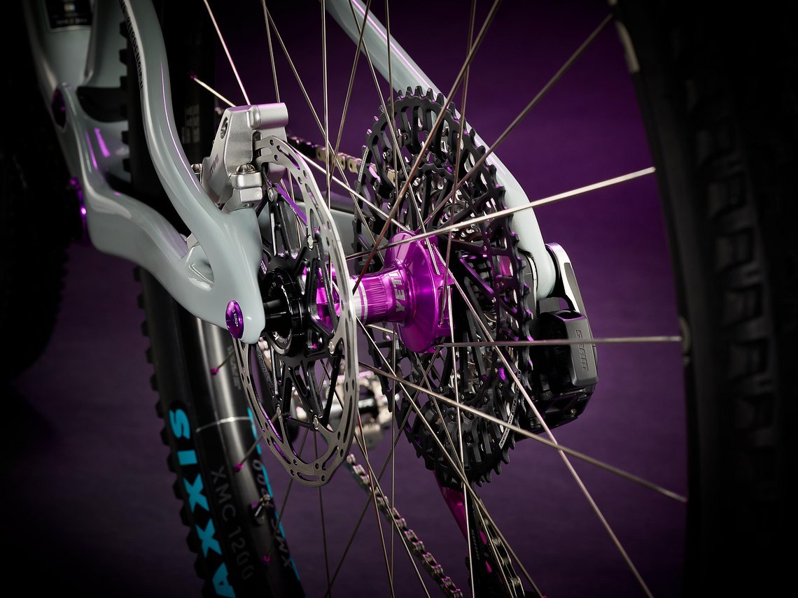 MY25 YetiCycles ASR 40 Detail Rear-Hub