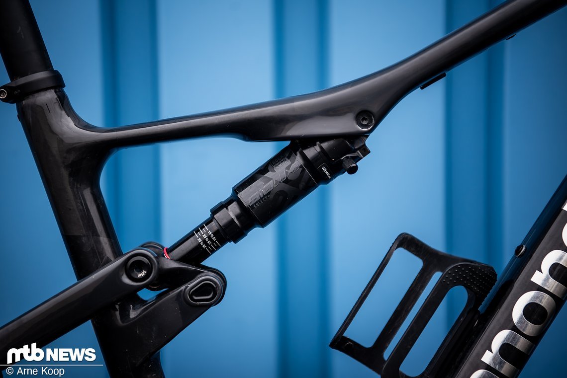 Das Fahrwerk des Scalpels besteht im Falle der getesteten 1 Lefty-Version aus der Lefty Ocho-Gabel und einem RockShox SIDLuxe Select+-Dämpfer.