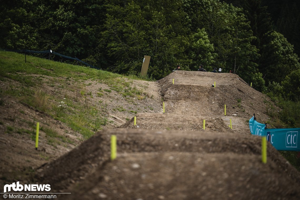 les-gets-track-walk-95618