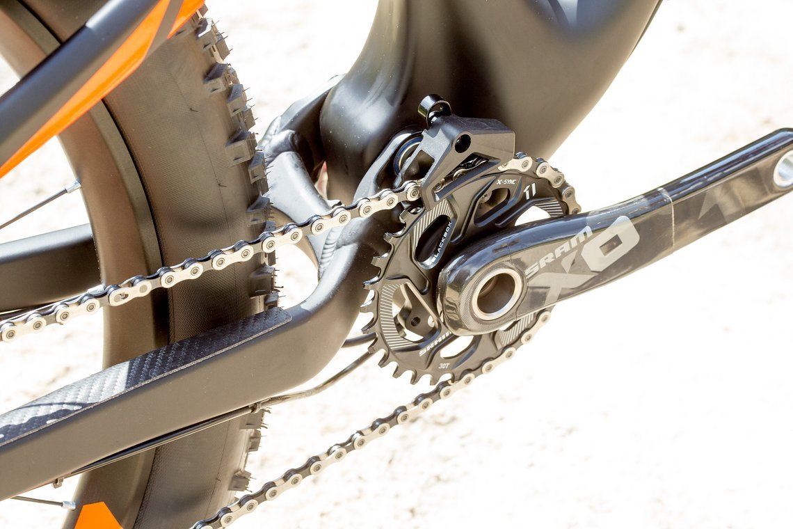 Auf Nummer Sicher: Scott spendiert den Bikes trotz 1x11 Antrieb eine Kettenführung