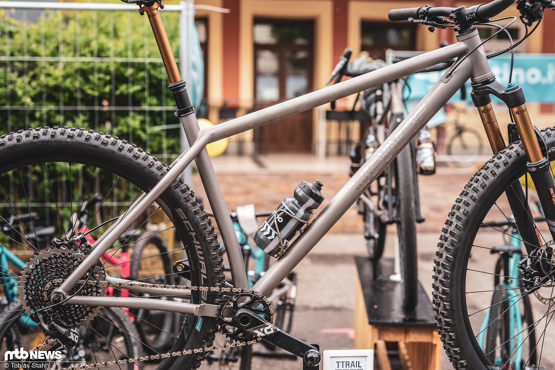 VPACE hatte mit dem TTRAIL ein feines 29" Titan-Hardtail am Stand