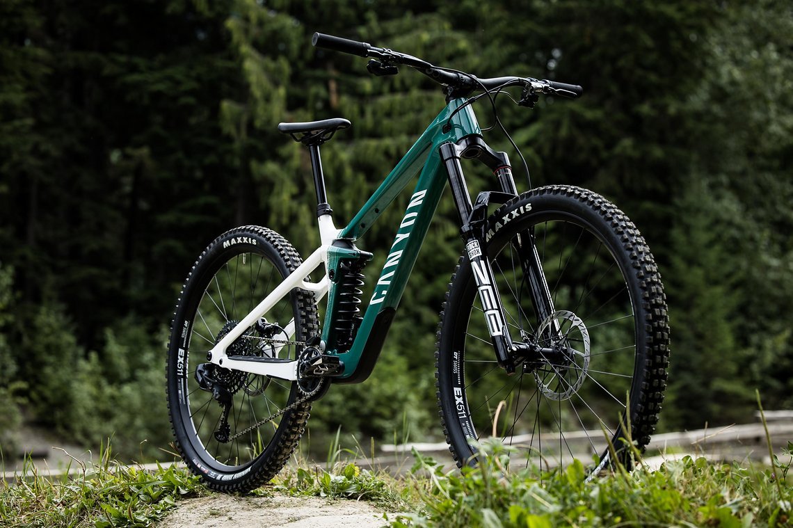 Canyon Strive CFR TLD