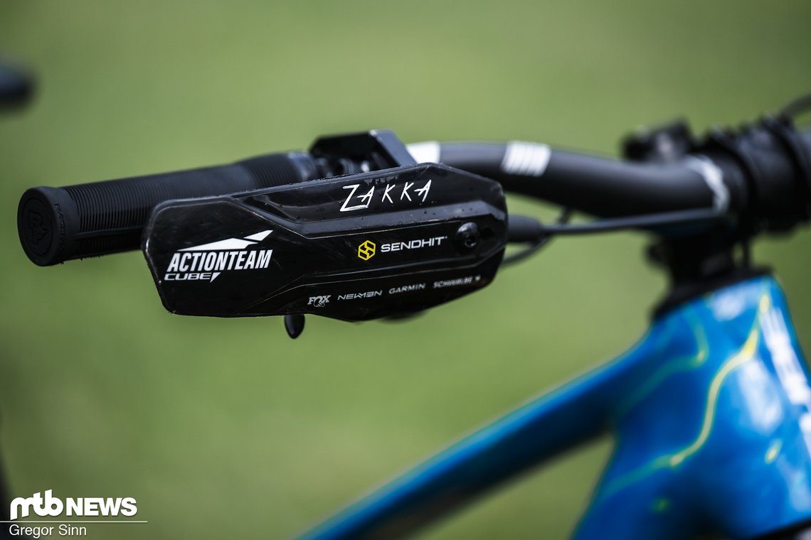 Handguards sind auf den gut gepflegten und eher breiten Trails in Canazei nicht zwangsweise nötig.