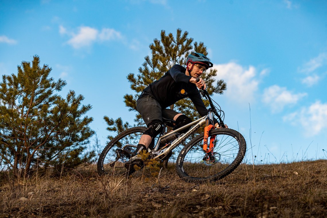 Geometrie, Rohrsatz und Kinematik des Hinterbaus sollen auf den Trail-Einsatz optimiert sein.