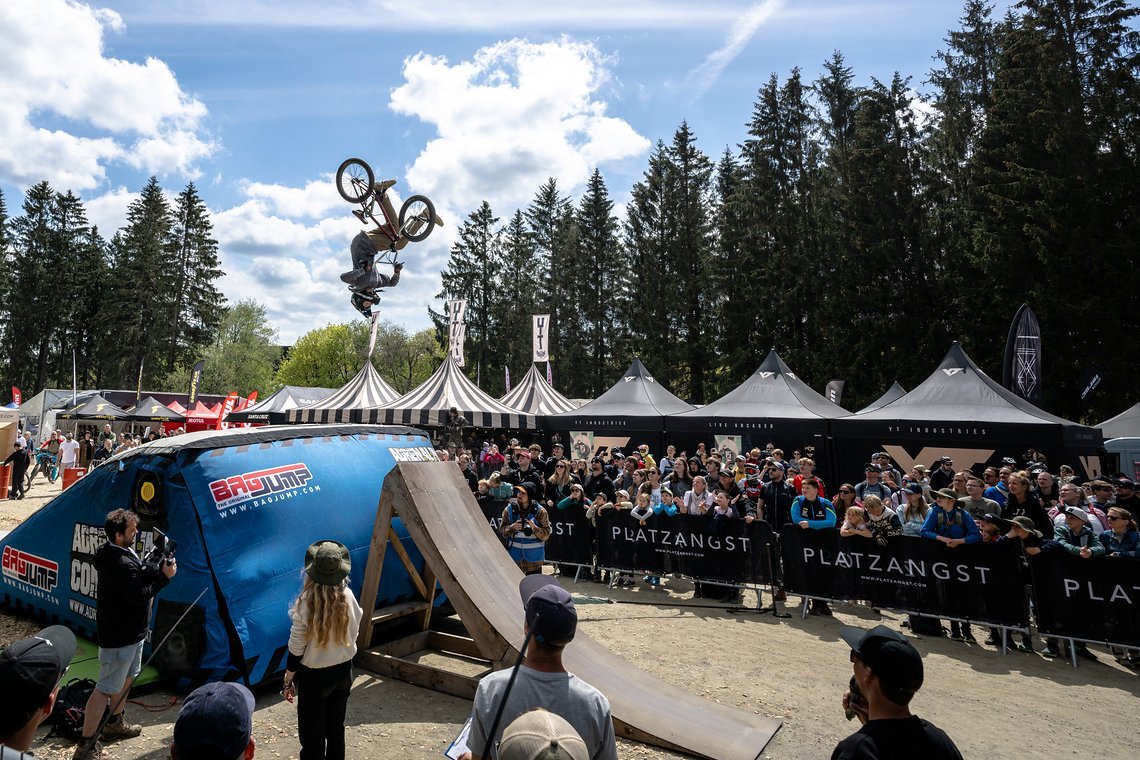 Bag Jump high-20