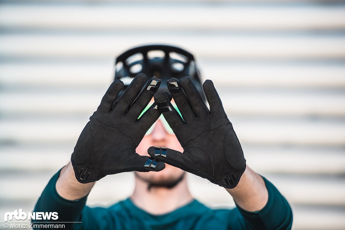 handschuhe-giro-8664