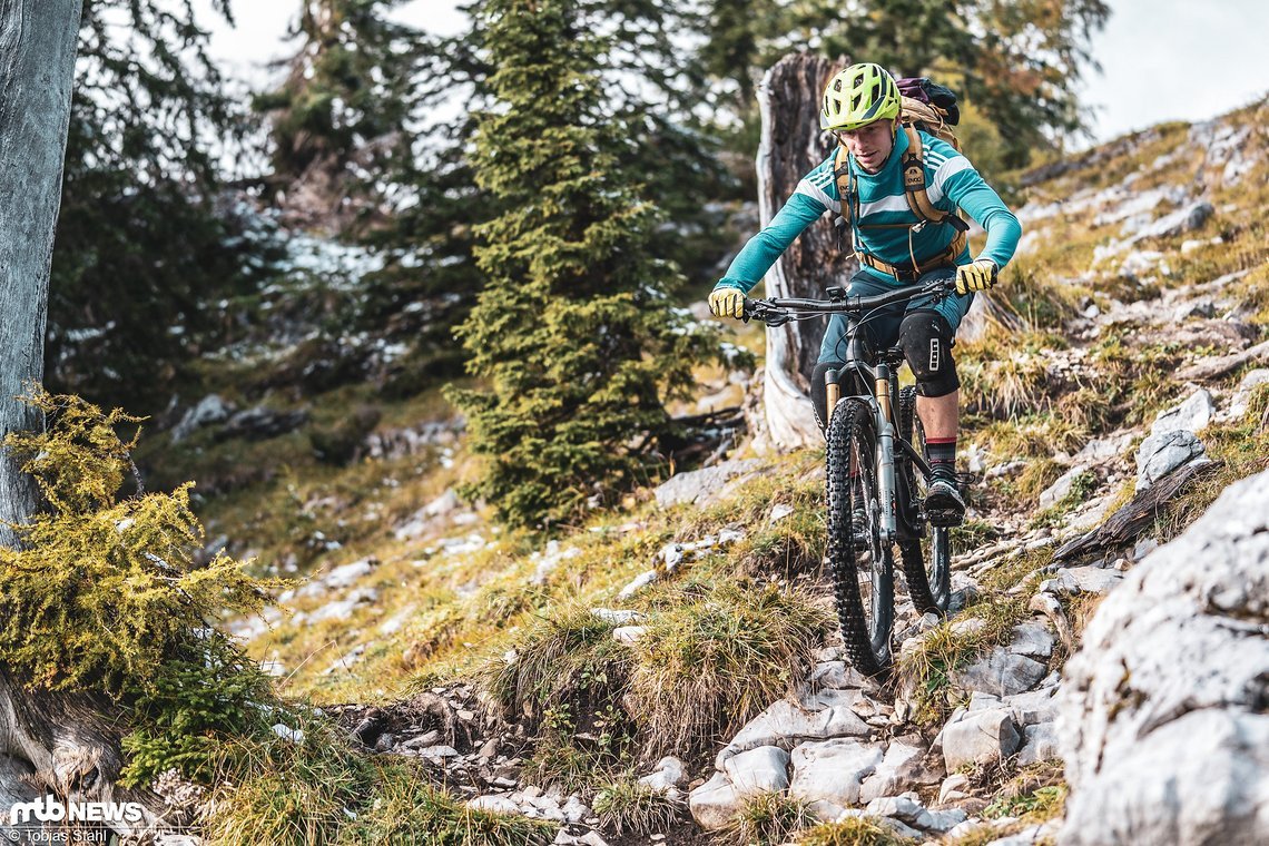 Lange alpine Abfahrten meistert die XT mit hervorragender Standfestigkeit