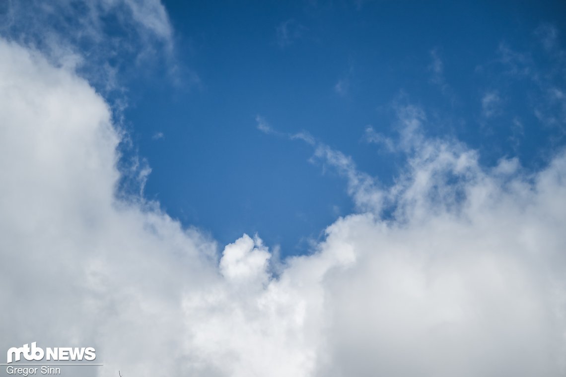 Zwischenzeitlich kam sogar mal der blaue Himmel heraus.