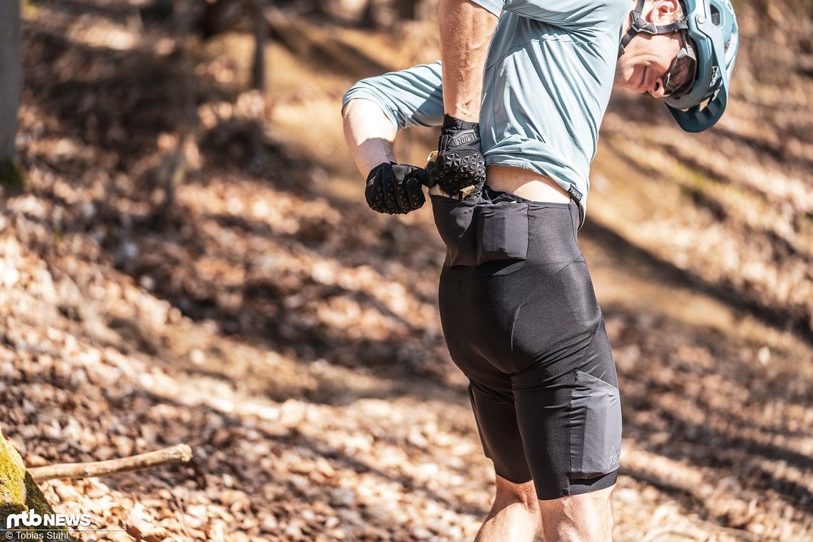 Satte fünf Taschen packt 7Mesh an seine Mk3 Bib Short