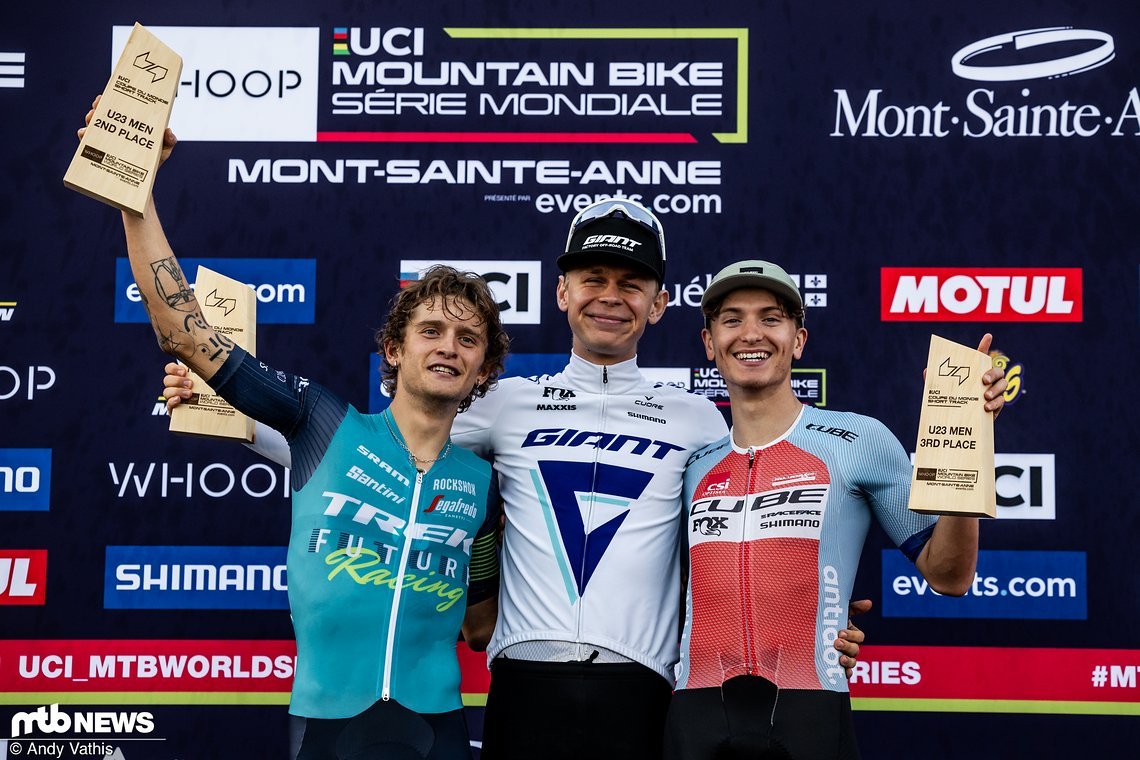 Drei glückliche Gesichter in der Tageswertung: Bjorn Riley, Dario Lillo und Luke Moir (von links nach rechts)
